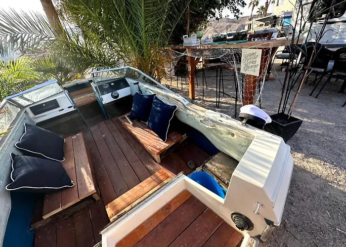 Gilligan's Island Fishing Jetski Shipwreck Oasis Villa Bullhead City