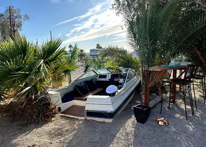 Gilligan's Island Fishing Jetski Shipwreck Oasis Villa Bullhead City